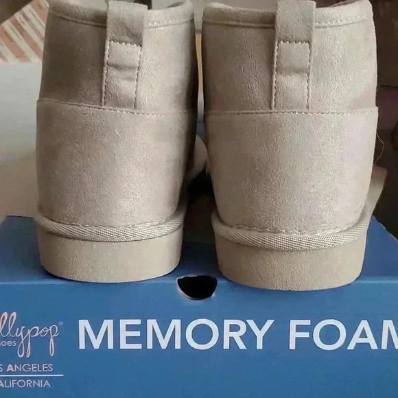 Capri Suedlike short boot 8.5 & 9.5 - Picture 6 of 7